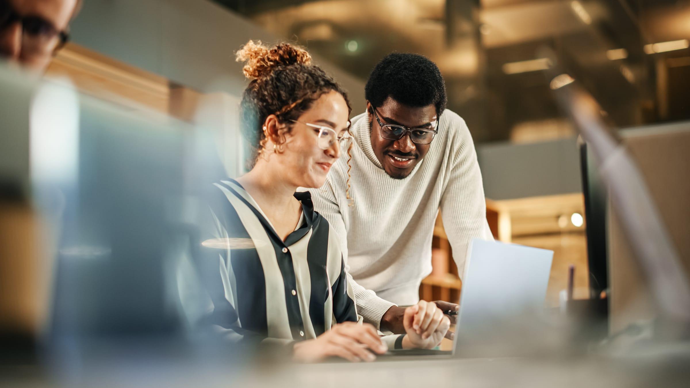 Scaling Without Hiring: How AI-Assisted CX Lets You Grow Lean
